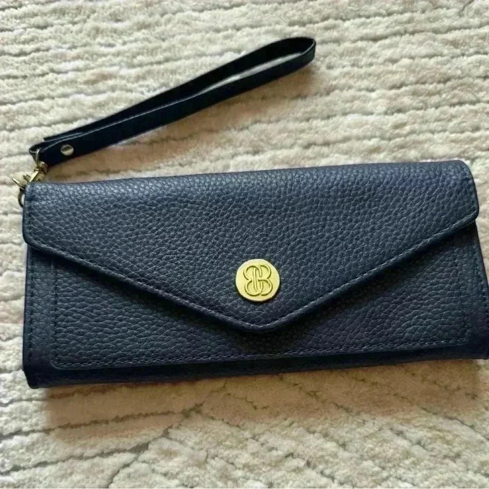 Bandolino navy wallet